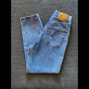 LEVI’S High Loose Taper size 26